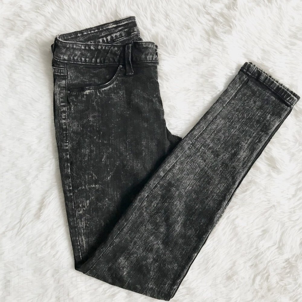 GUESS Black Tie Dye Marbled Skinny Jeans